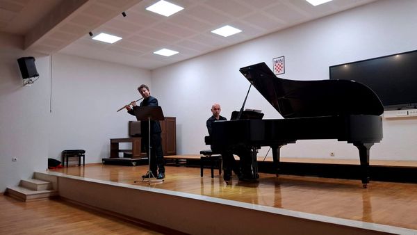 FOTO/VIDEO Publika ih nagradila gromoglasnim pljeskom i ovacijama: Marko Zupan i Marijan Đuzel oduševili Imoćane
