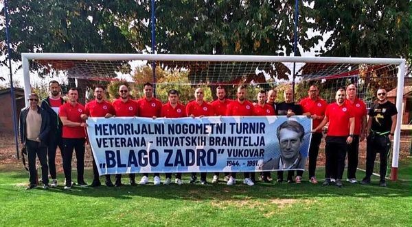 Veterani NK Imotski na memorijalnom turniru u Vukovaru: Odali počast Blagi Zadri i poginulim herojima