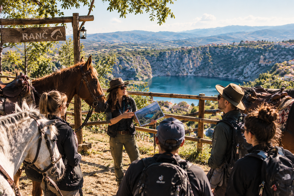Želite naučiti više o konjičkom turizmu? Ova edukacija u Imotskom mogla bi vas zanimati
