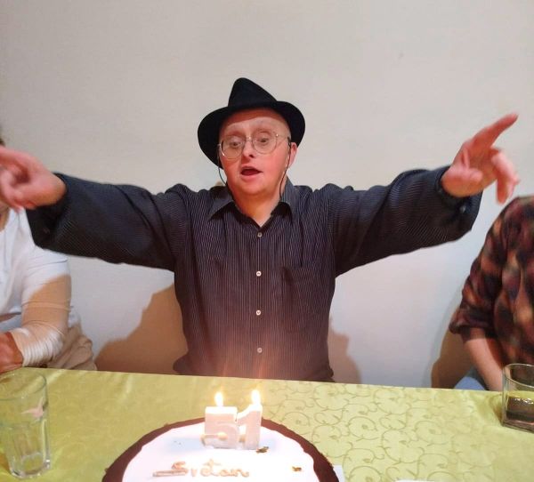 Legendo, sretan ti rođendan! Bećo proslavio 51. rođendan, a čestitke stižu sa svih strana