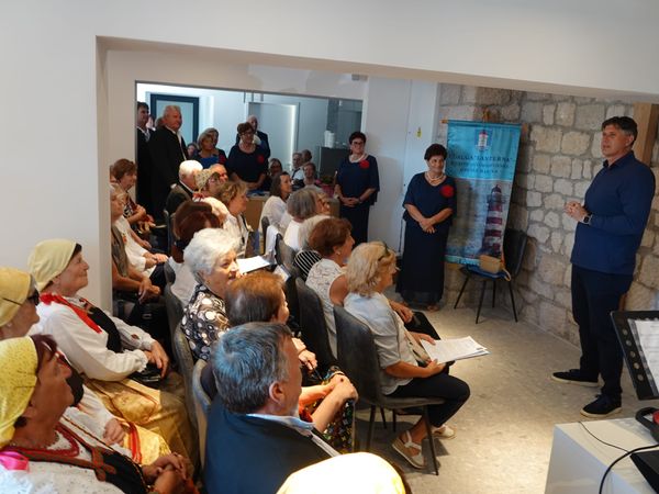 FOTO Za Međunarodni dan starijih osoba stigao poseban dar: Imotski umirovljenici dobili nove prostorije