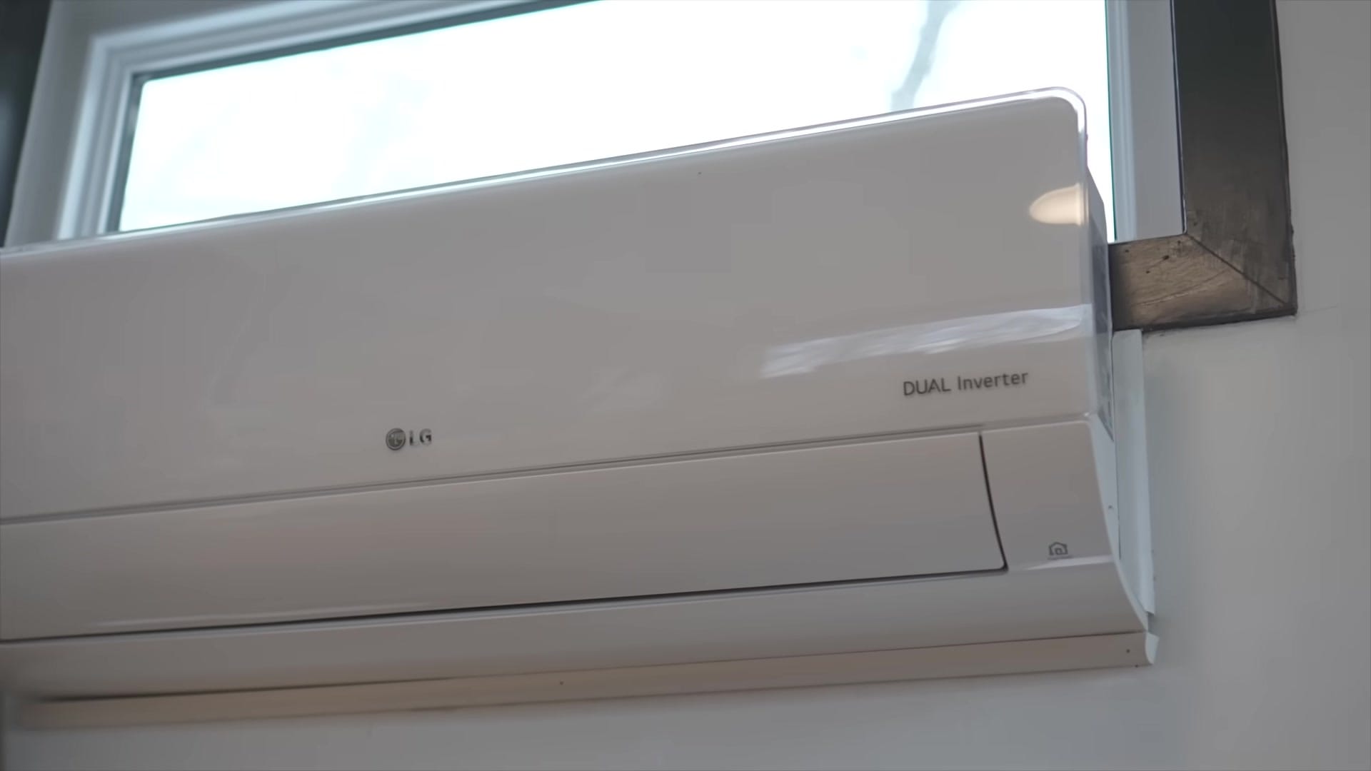 Screenshot at 00:14:29