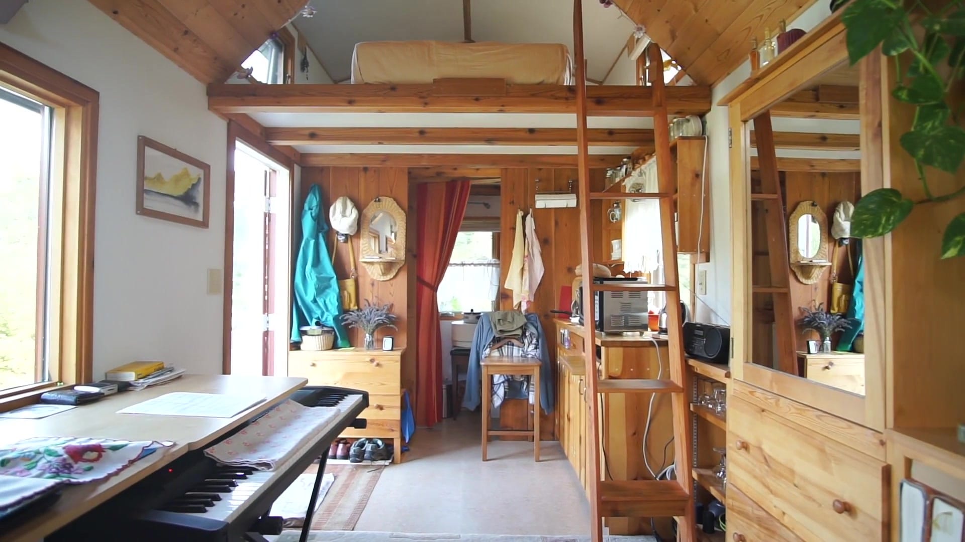 Screenshot at 00:02:15