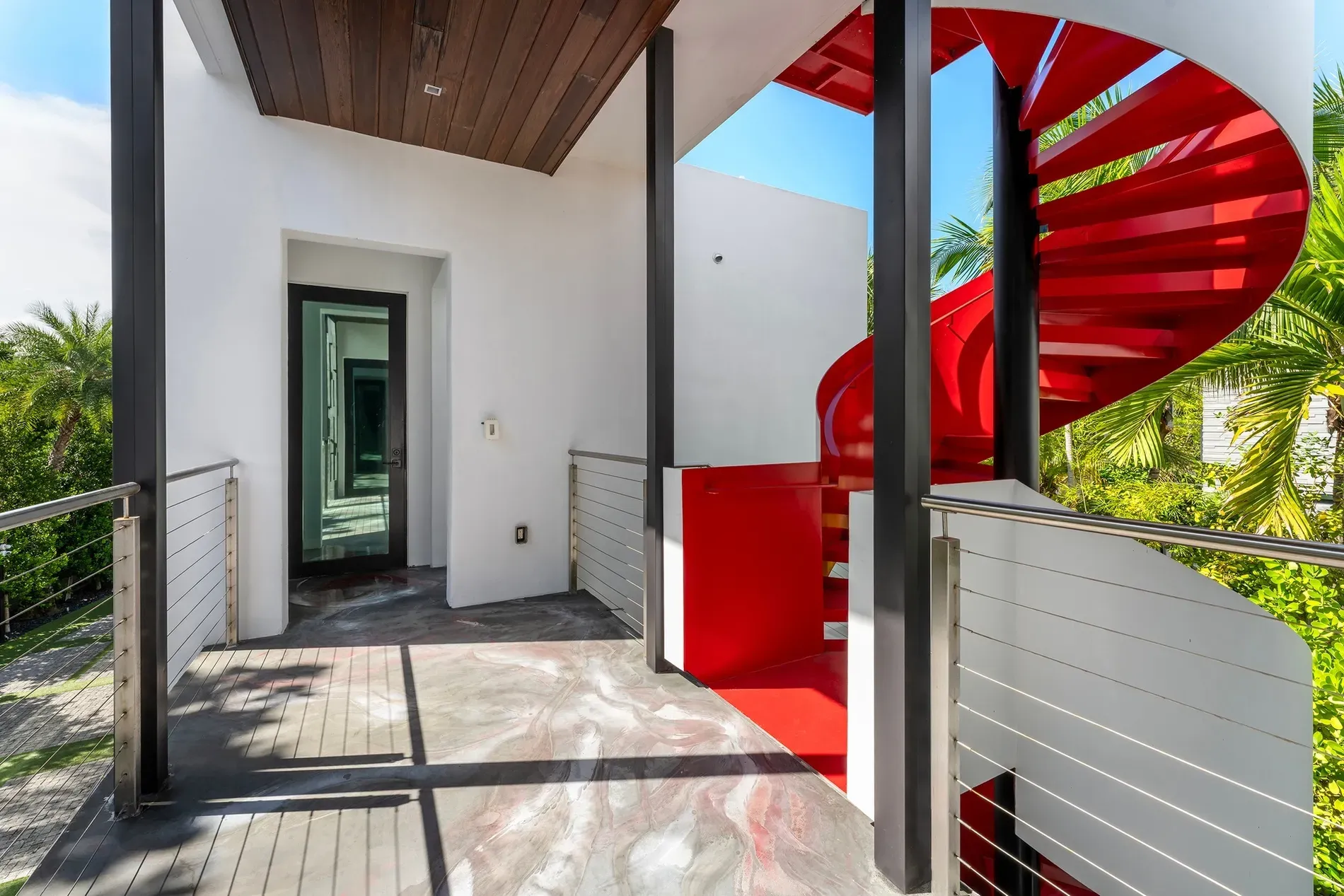 And then a bright red spiral shows up. Anyone know why they did this?