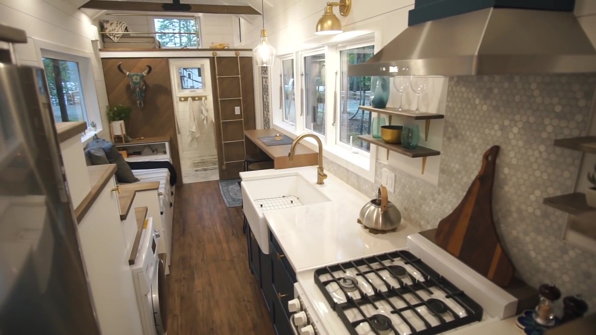 Screenshot at 00:00:11