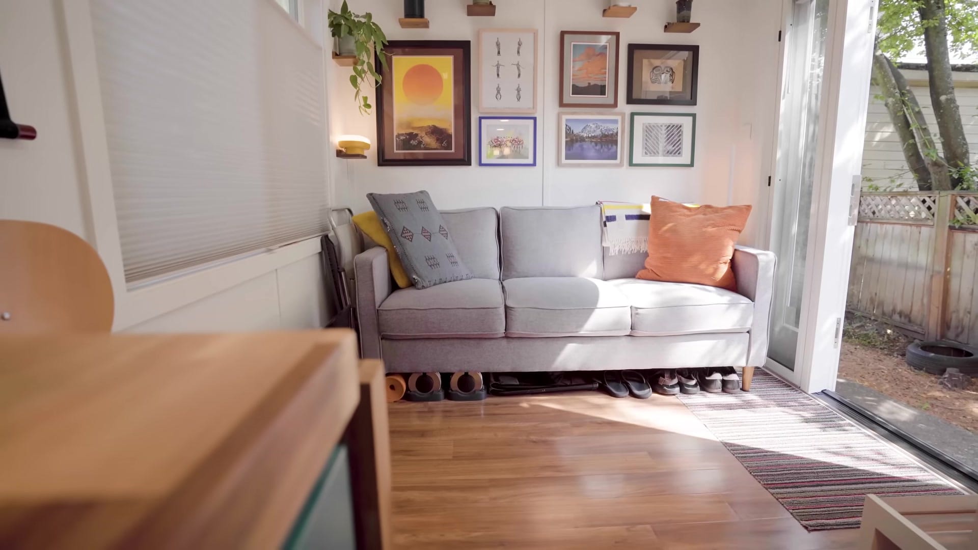 Screenshot at 00:00:32