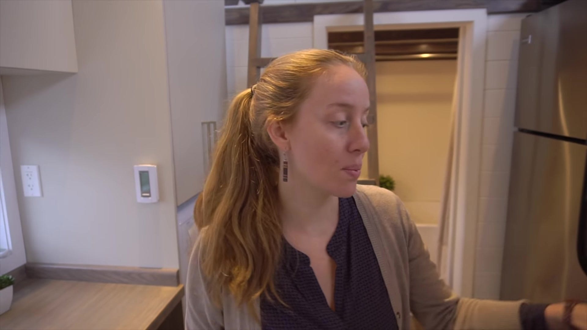 Screenshot at 00:03:27