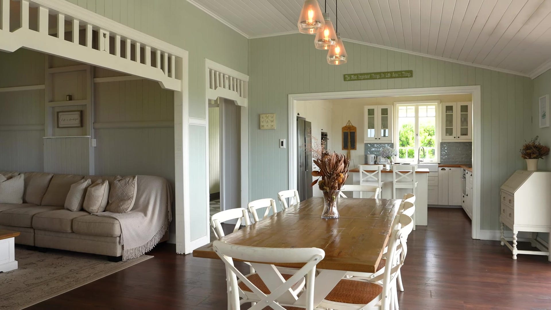 Screenshot at 00:02:12