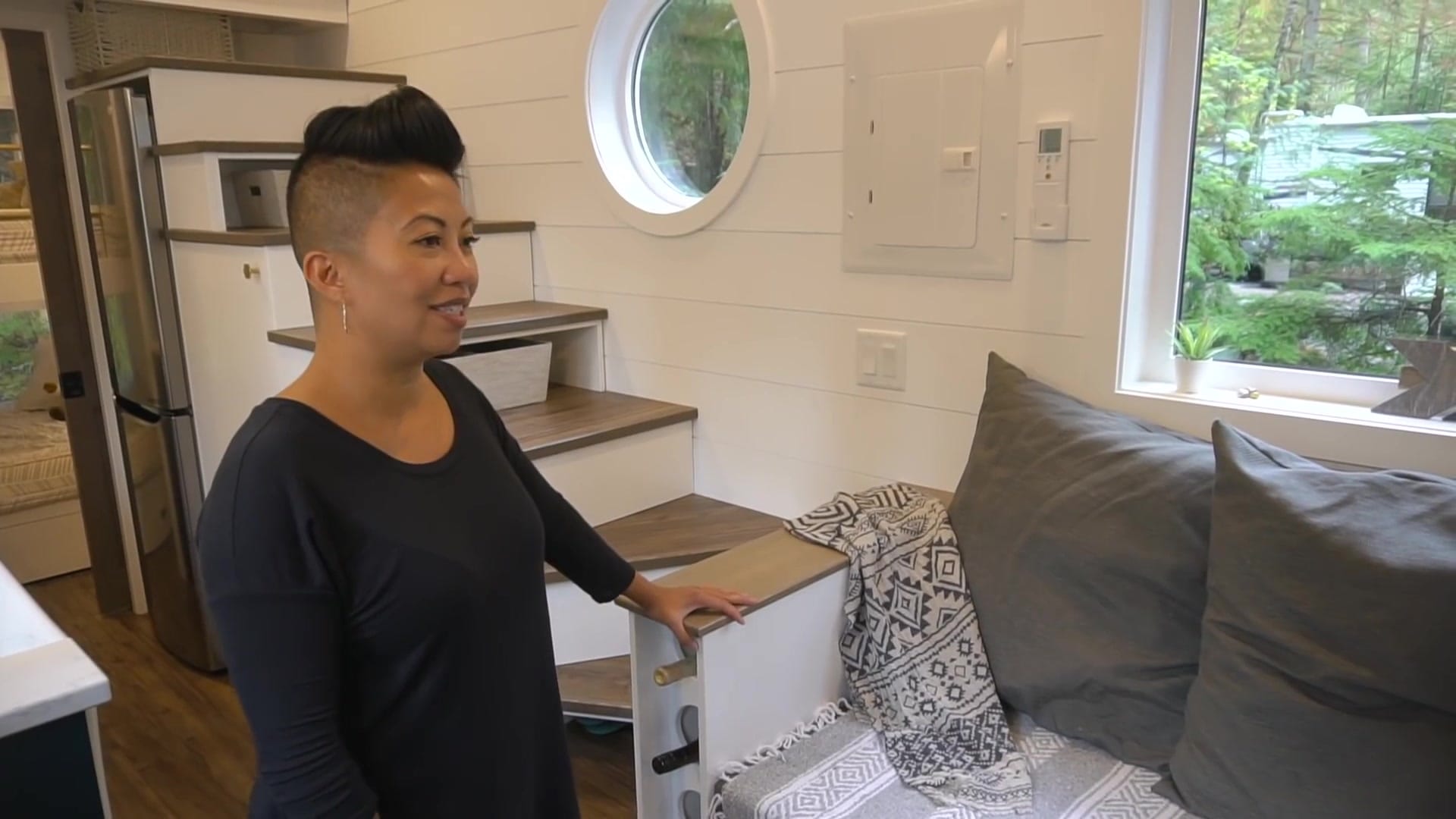 Screenshot at 00:01:58