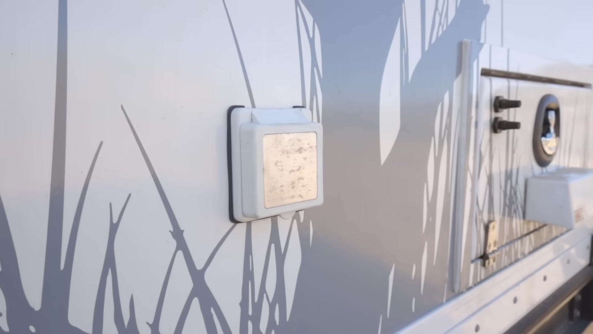 Screenshot at 00:17:45