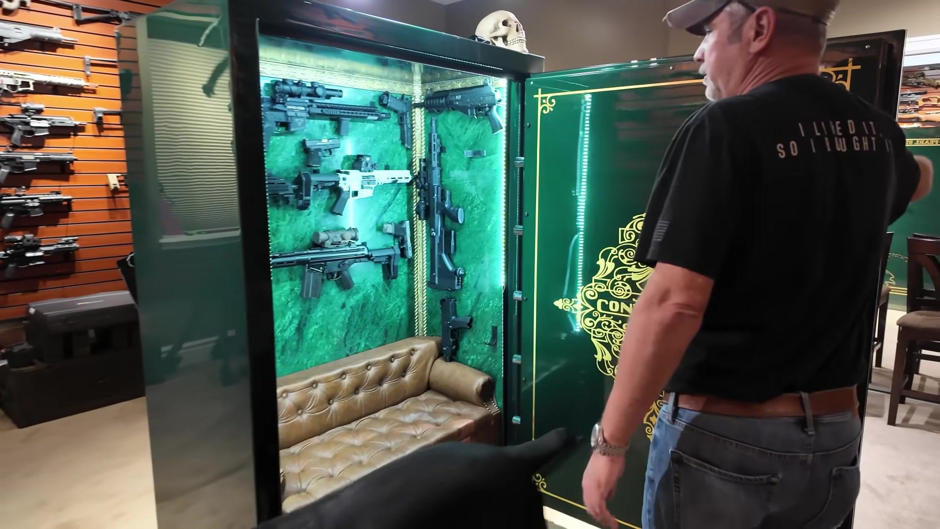 Screenshot at 00:03:51