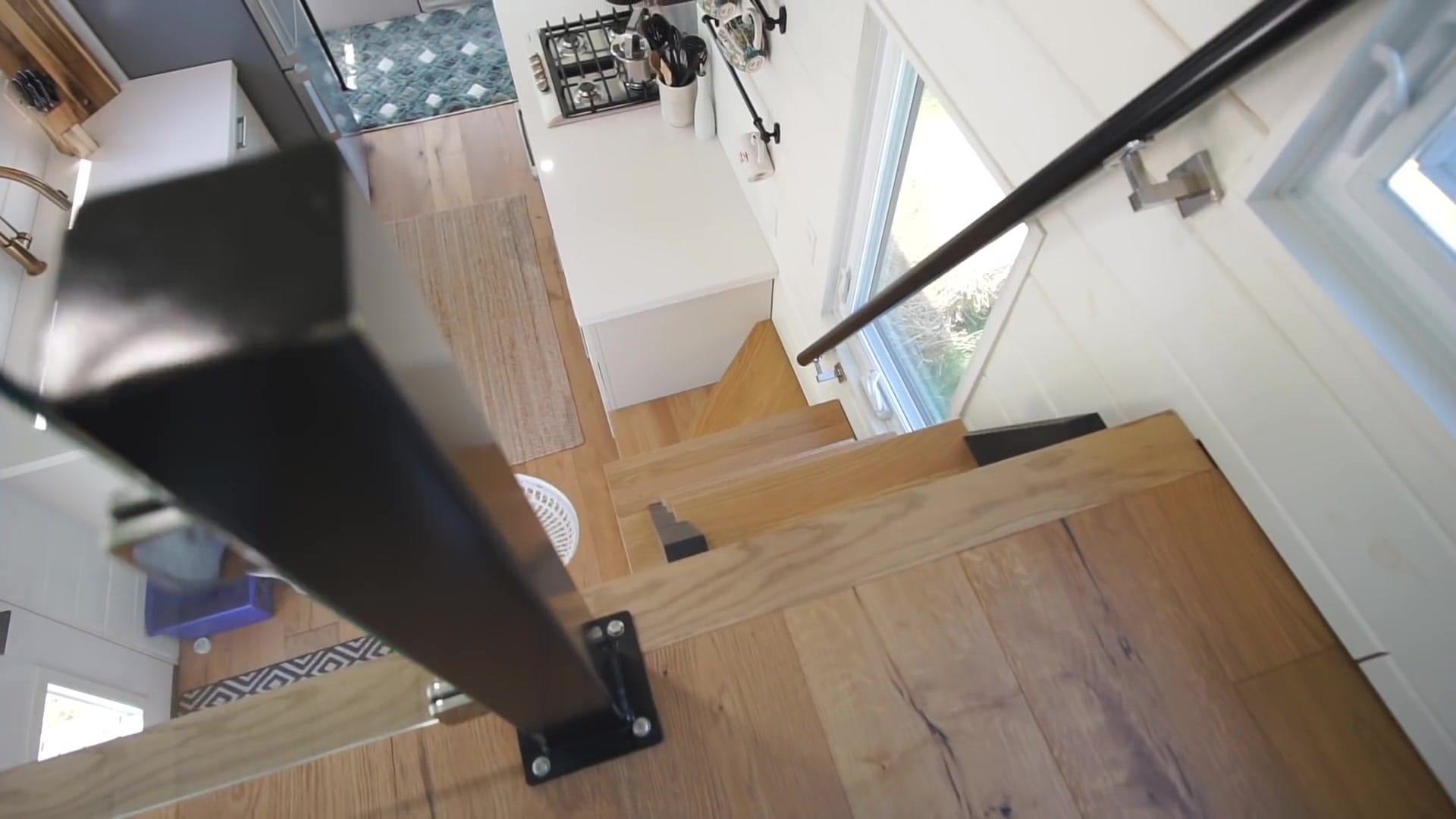 Screenshot at 00:10:32