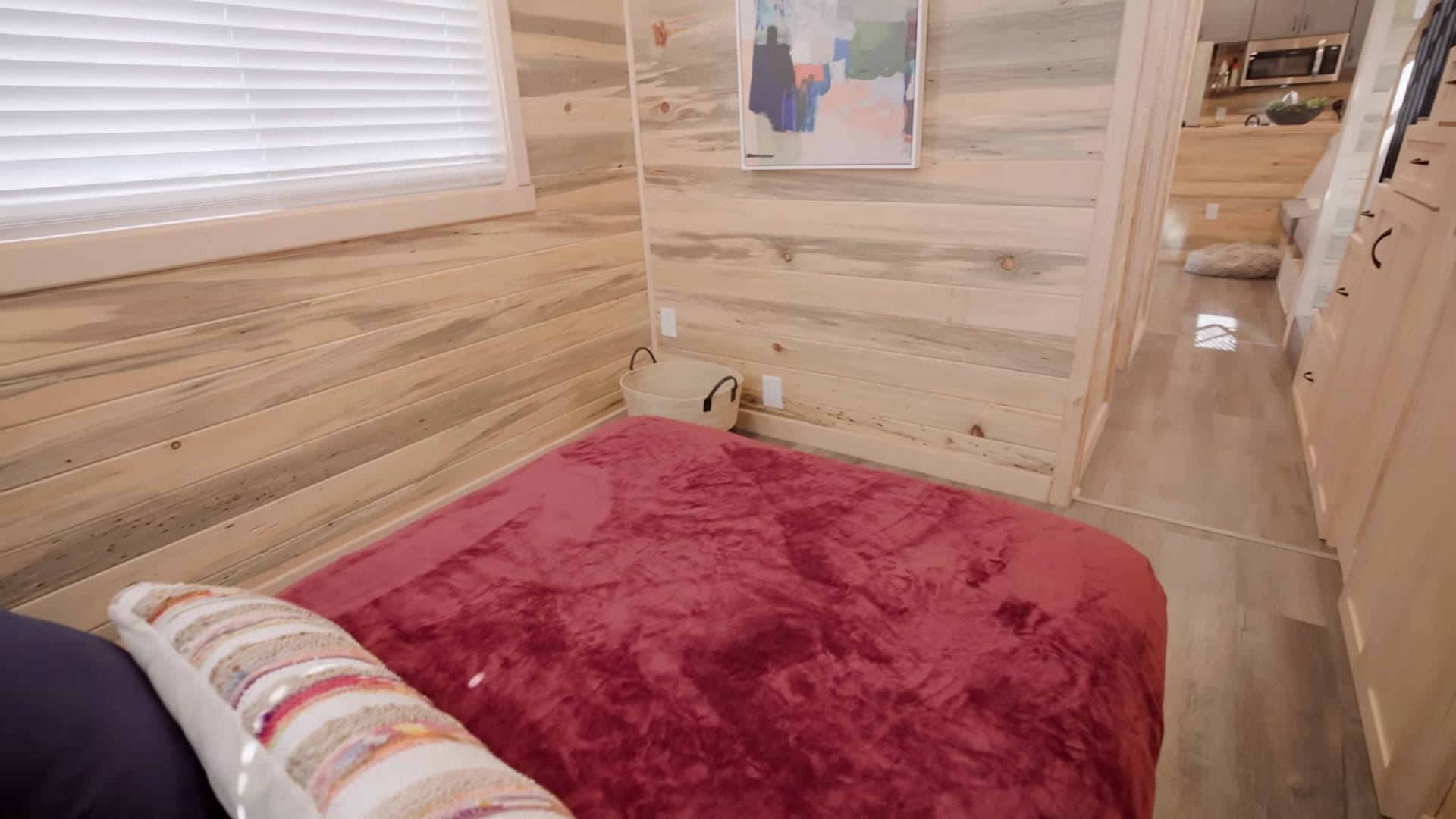 Screenshot at 00:13:33