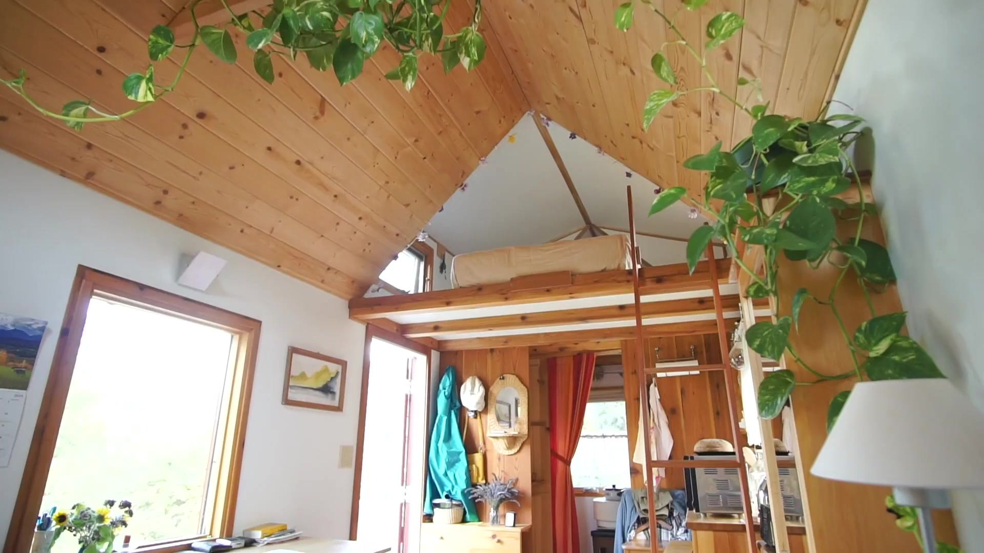 Screenshot at 00:03:55