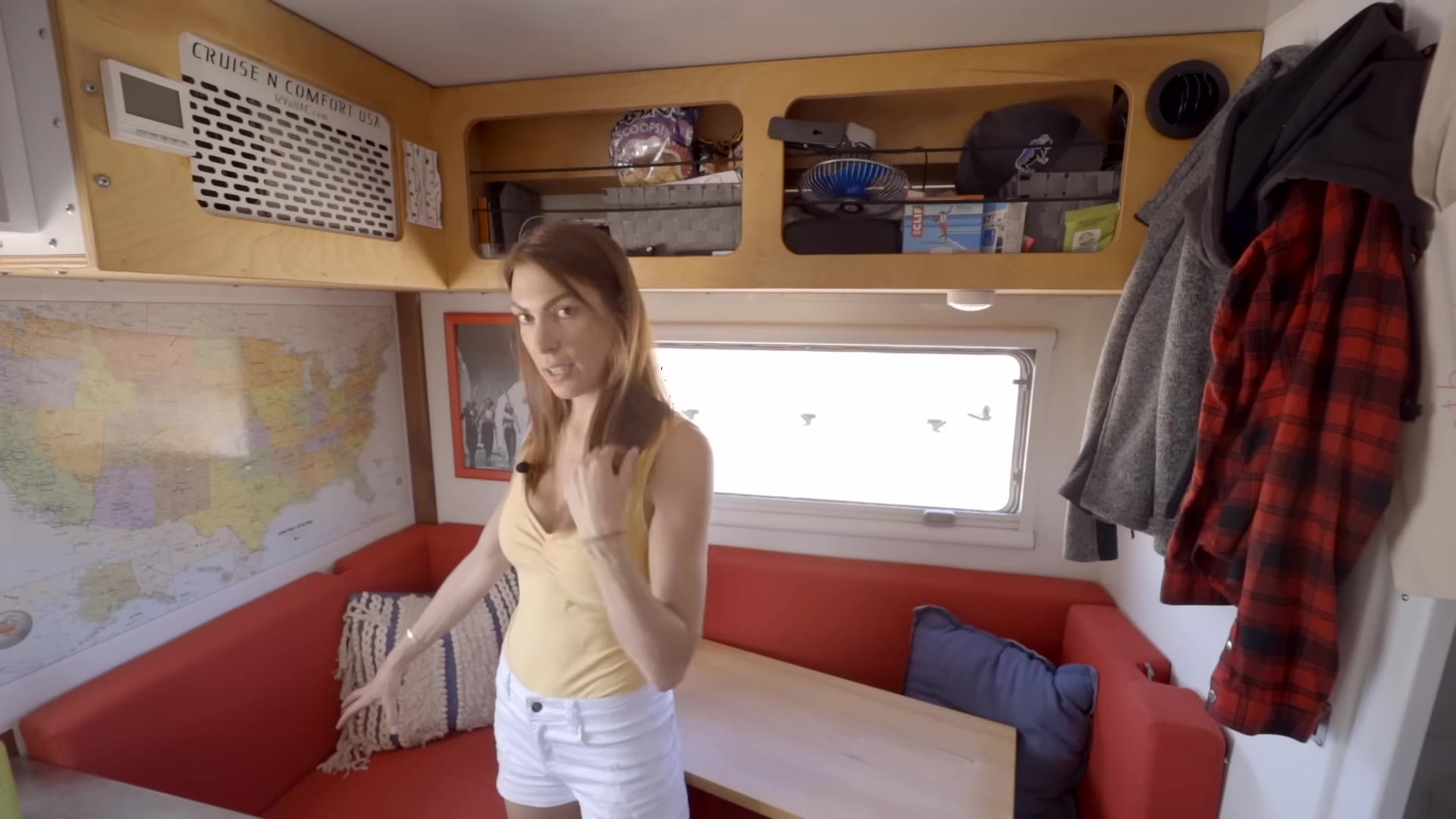 Screenshot at 00:03:11