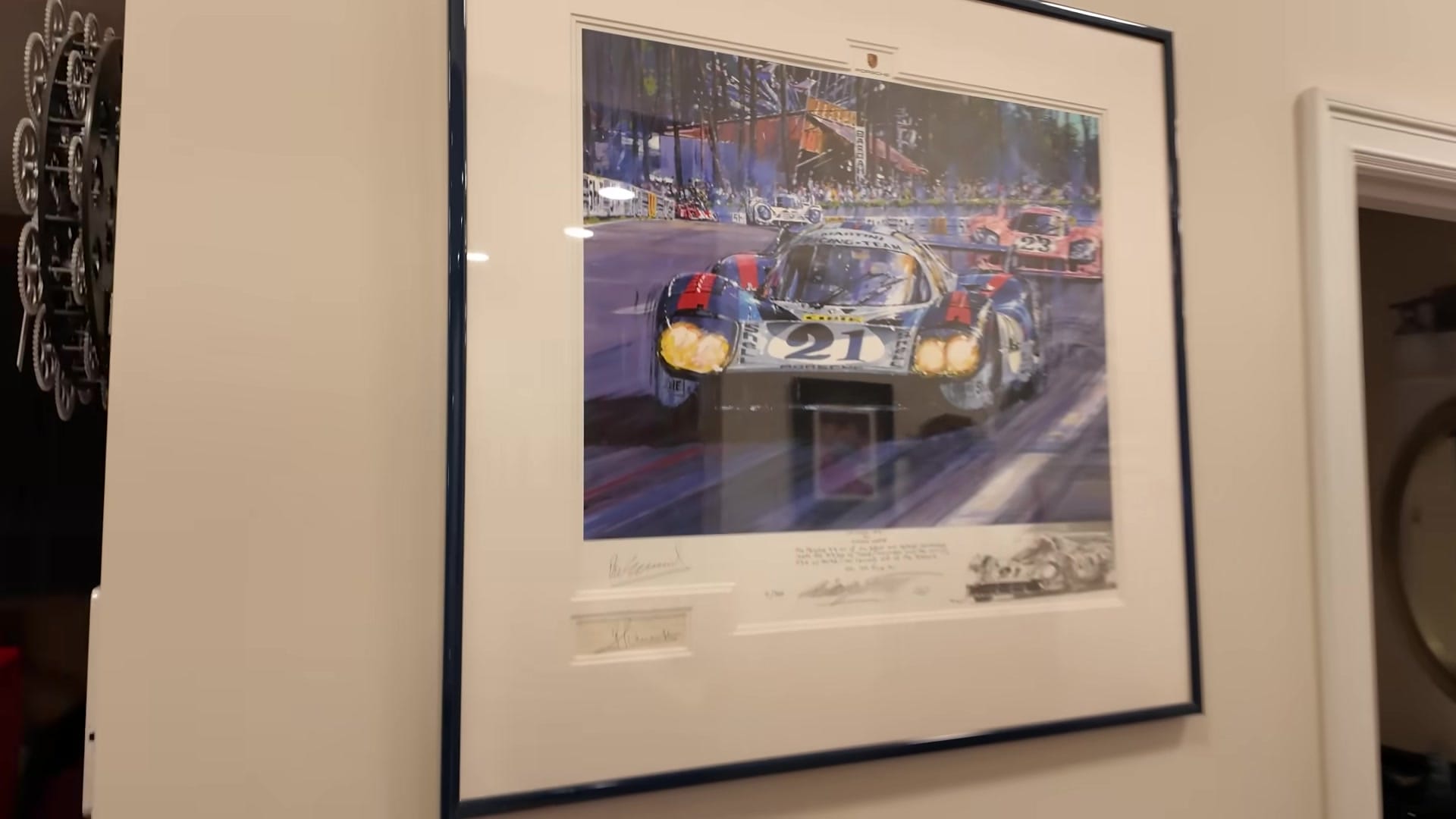 Screenshot at 00:05:37