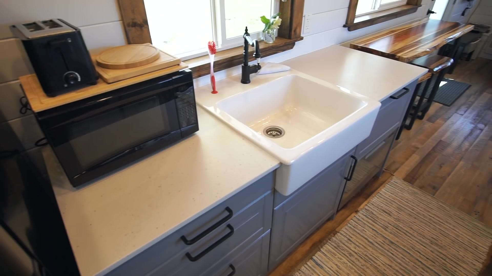 Screenshot at 00:02:56