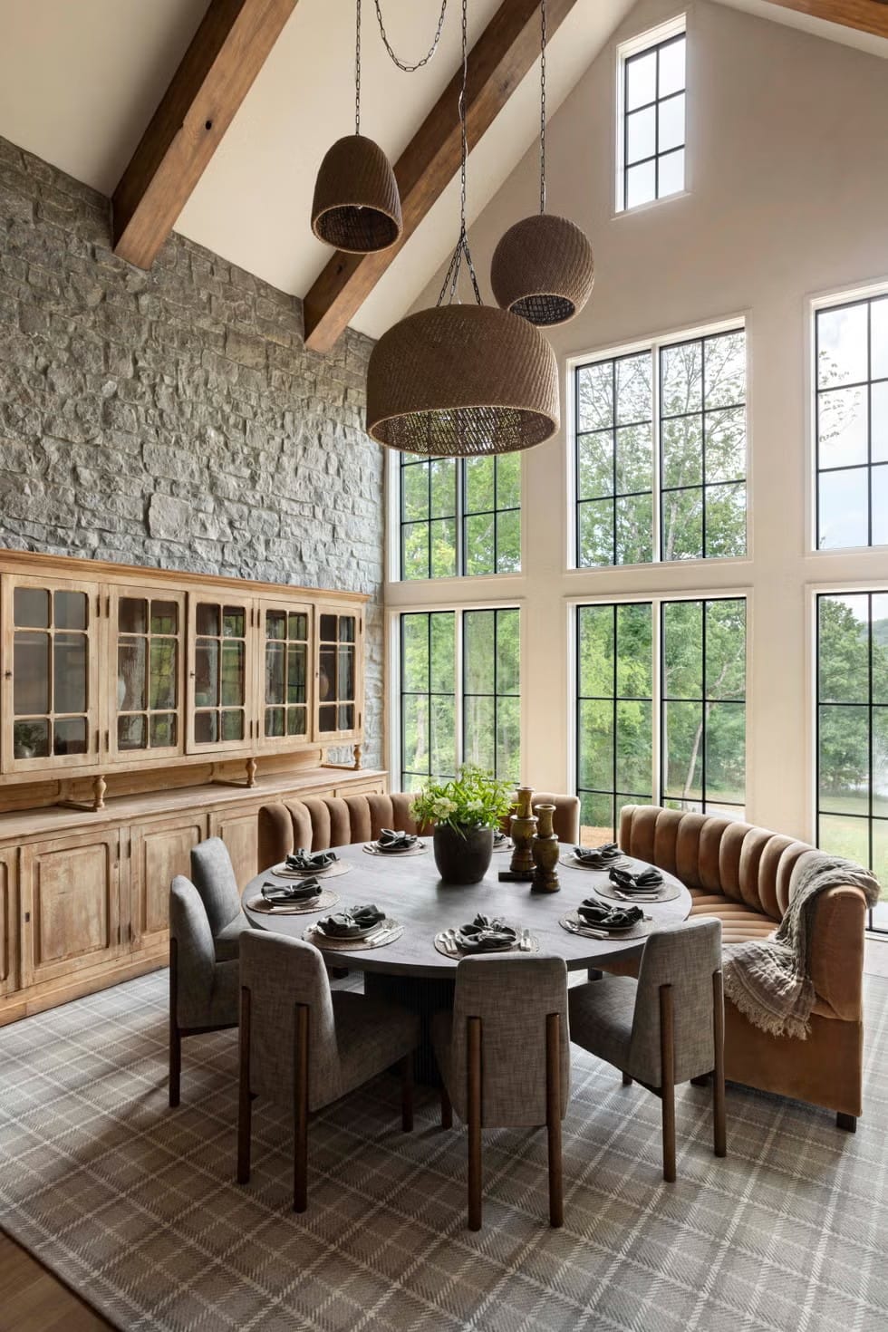 Round table looks great with the gray chairs. feels cozy without trying.