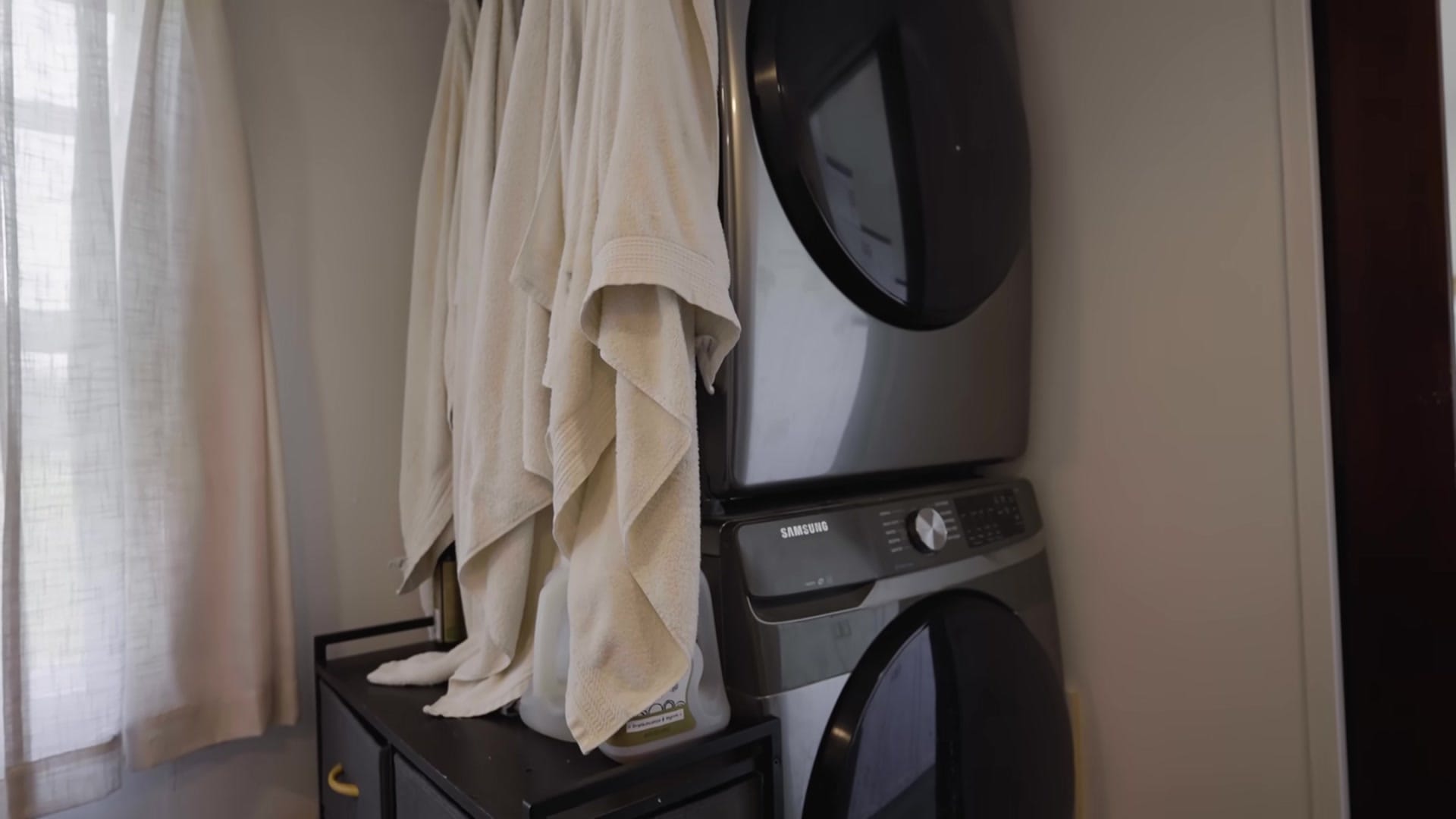 Screenshot at 00:11:52