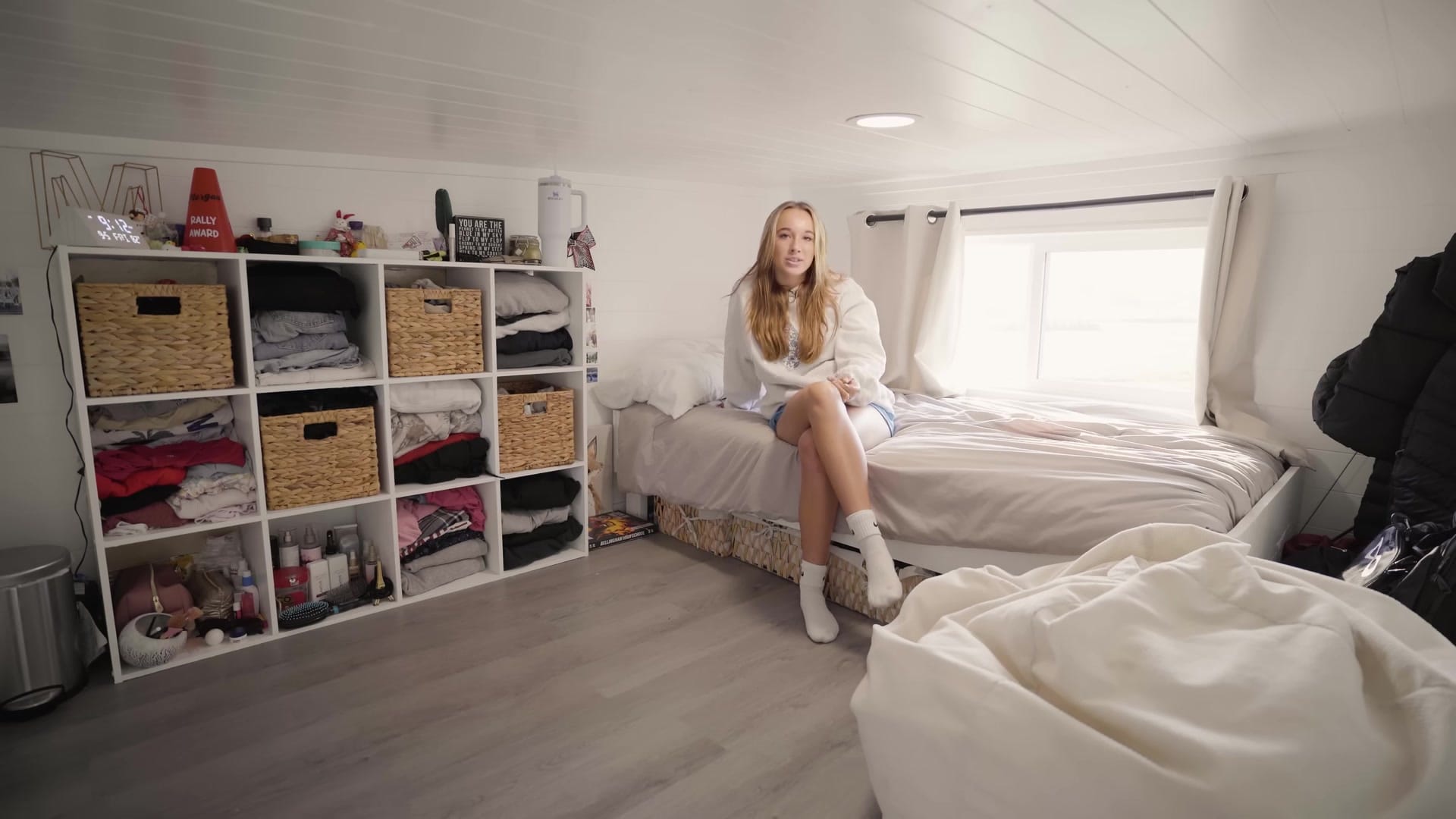 Screenshot at 00:15:34