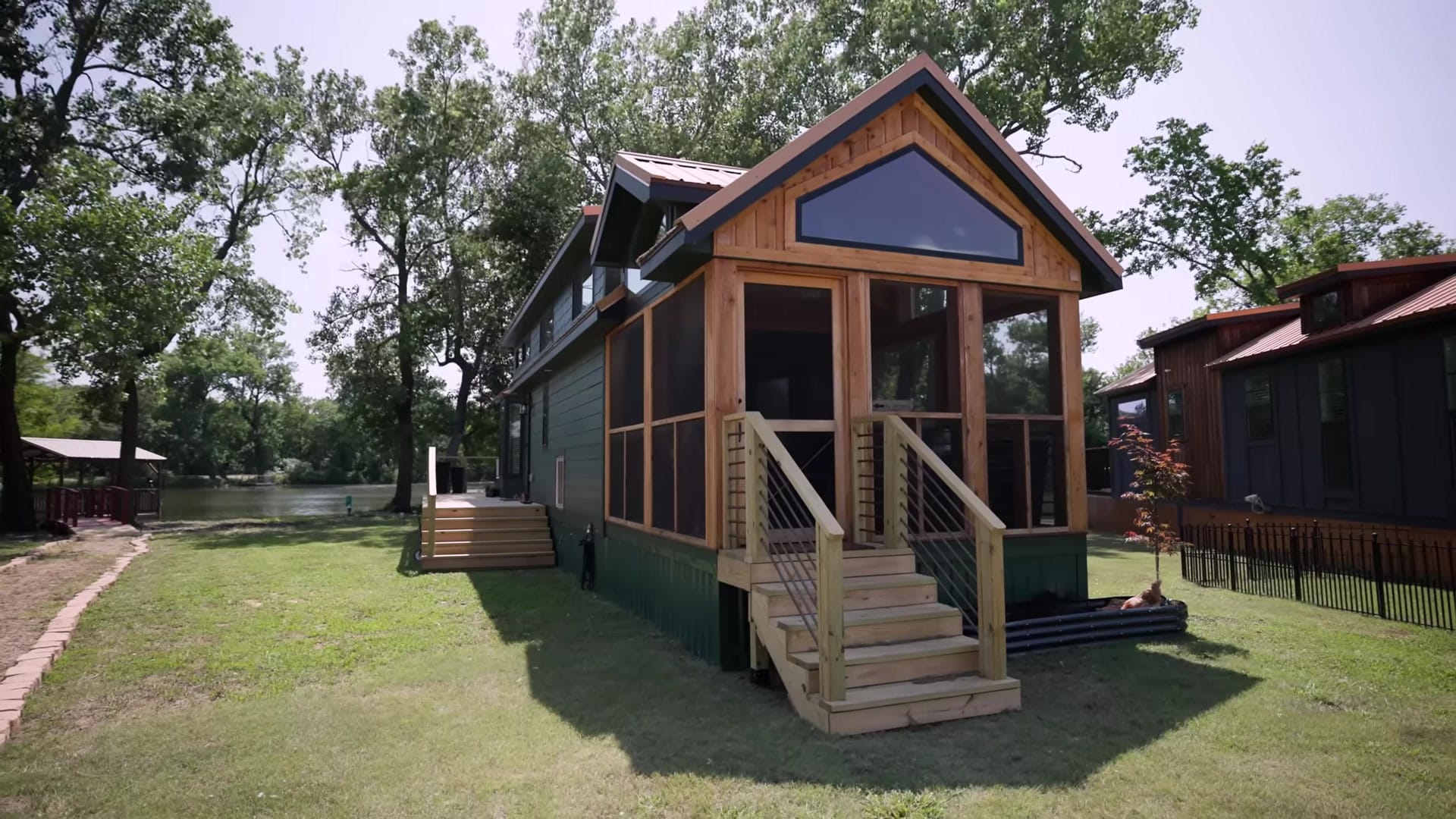 Screenshot at 00:06:15