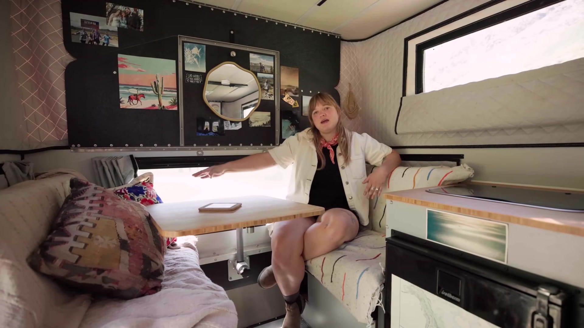 Screenshot at 00:03:32