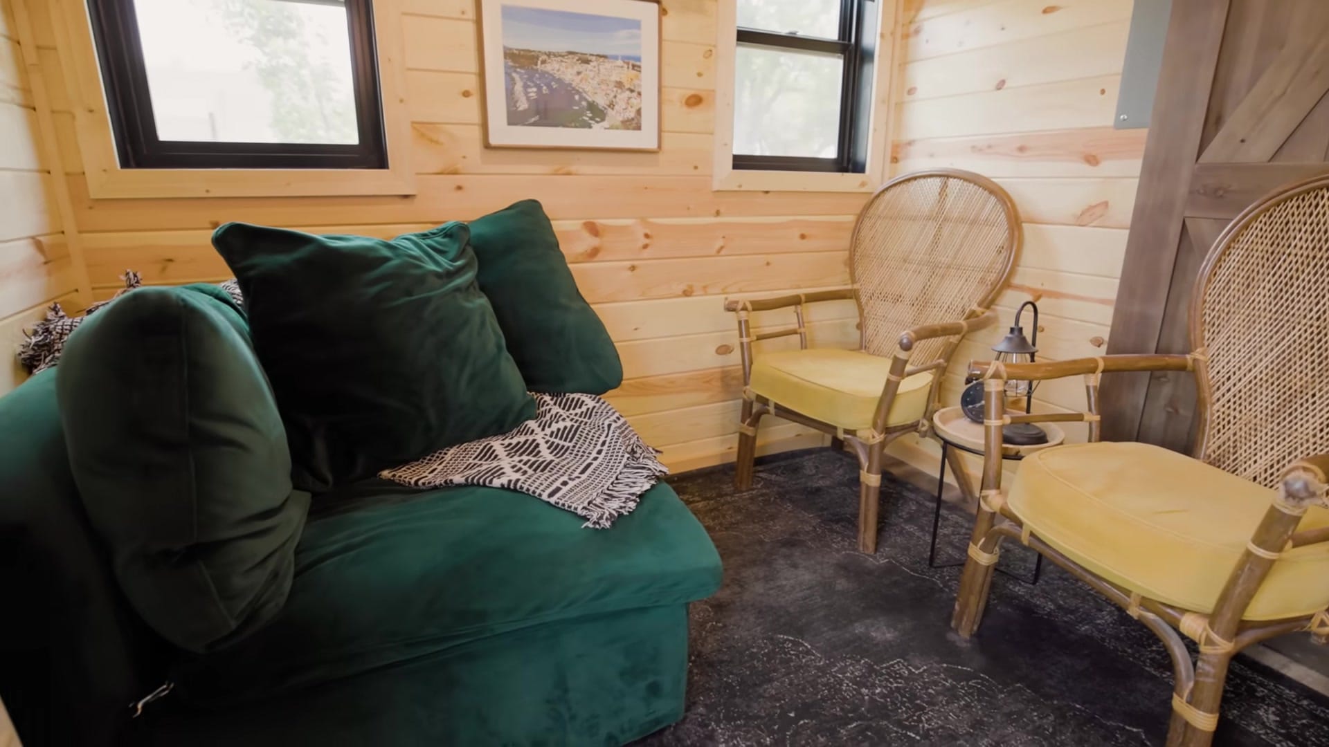 Screenshot at 00:10:31