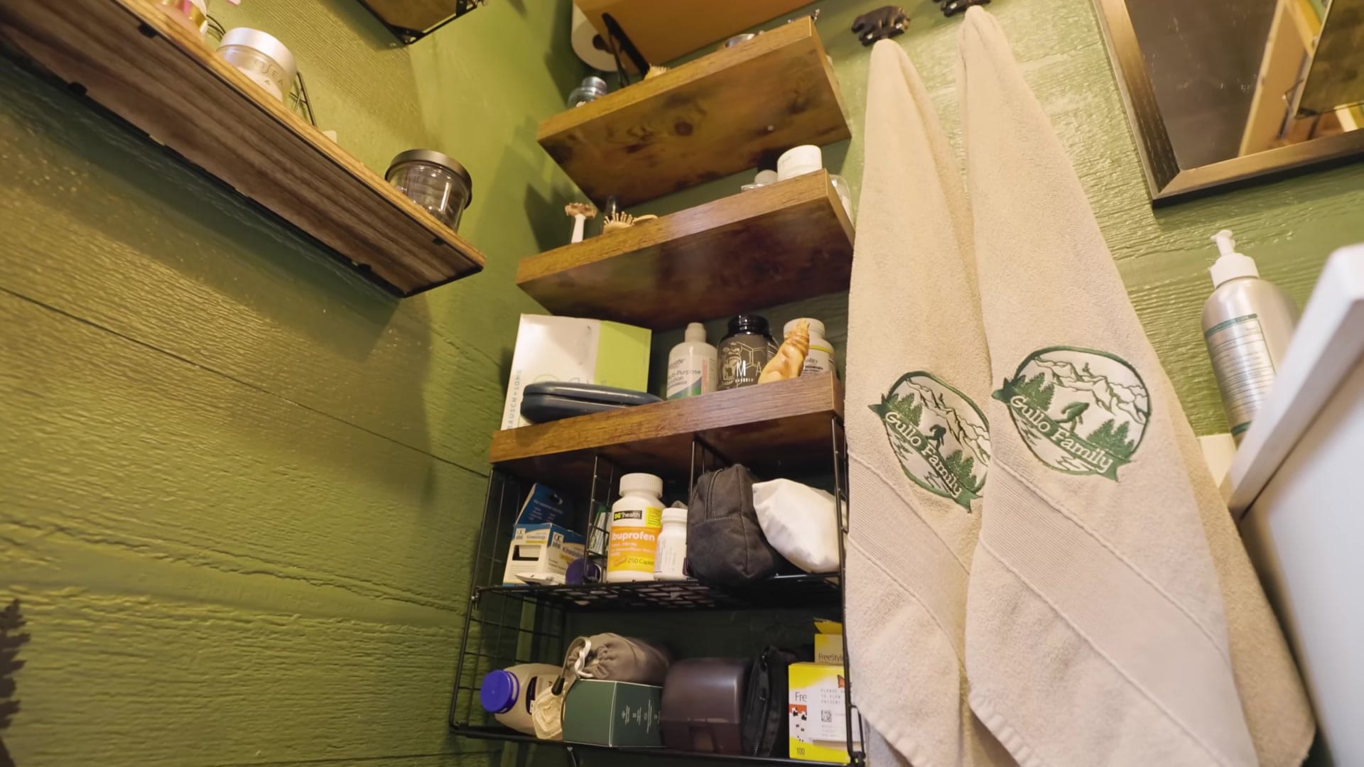 Screenshot at 00:13:32