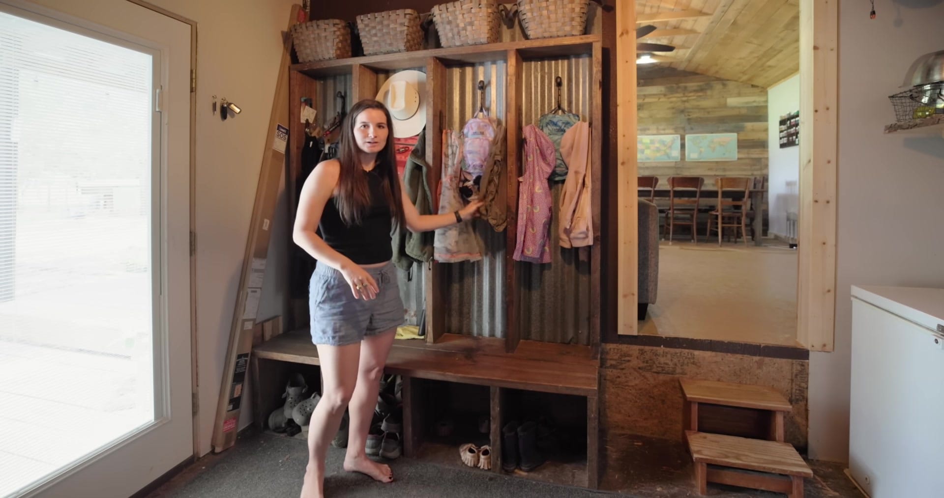 Screenshot at 00:12:01