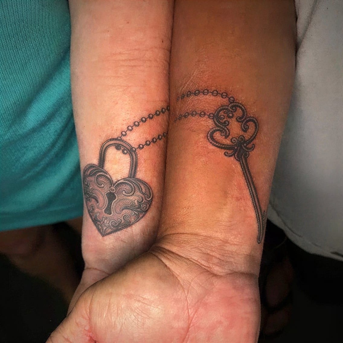 Lock and key to symbolize bond