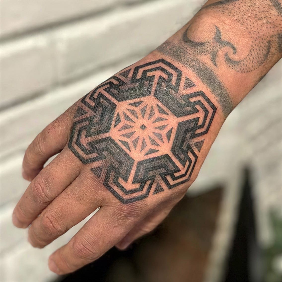 Geometric Triangle That Looks Sharp