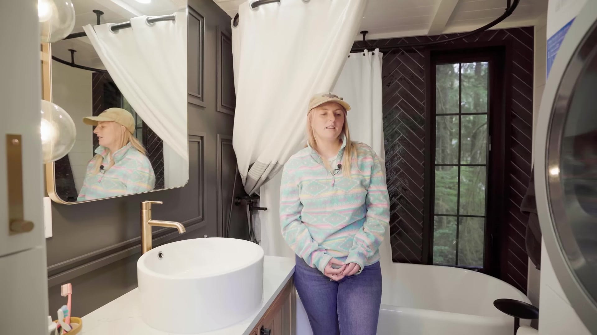 Screenshot at 00:12:53