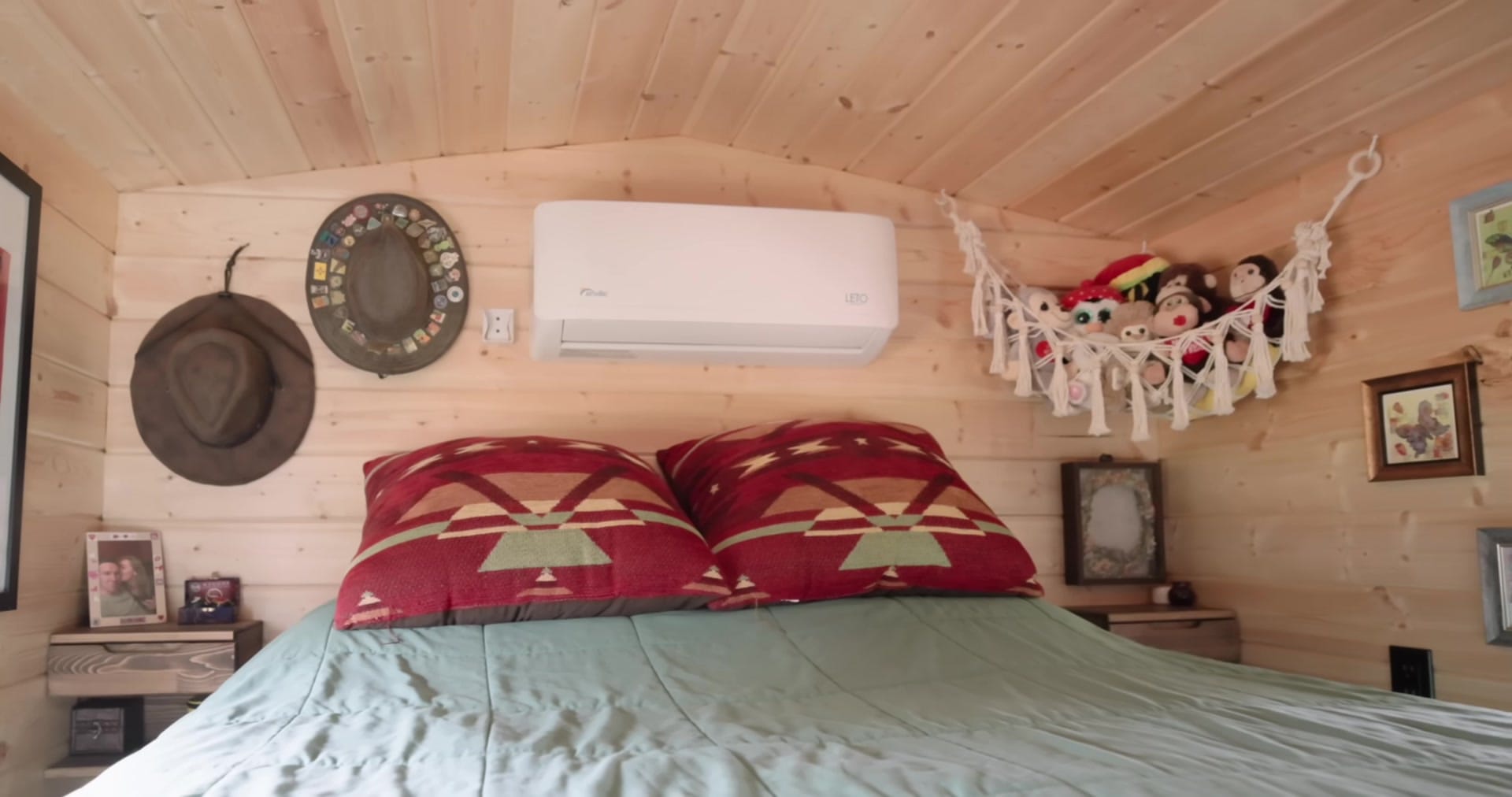 Screenshot at 00:19:12