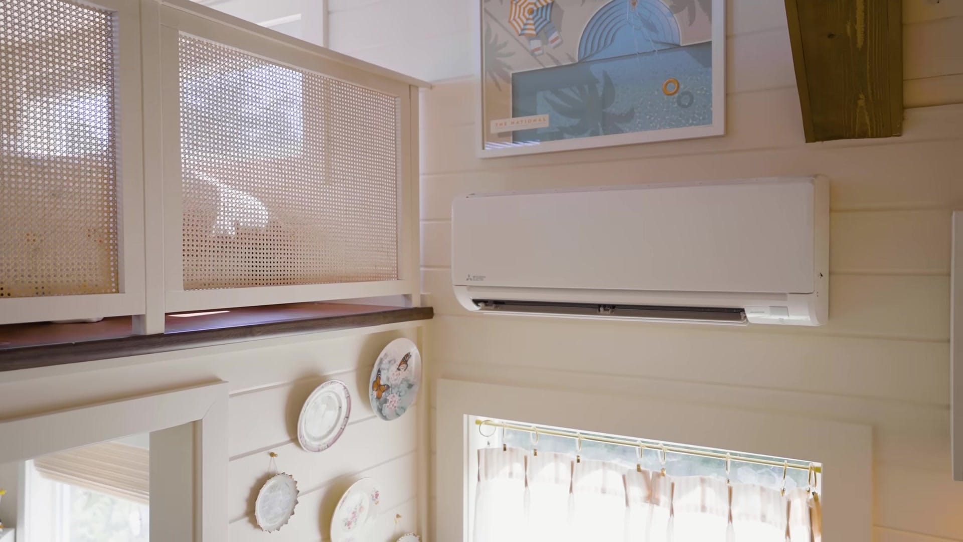 Screenshot at 00:02:58