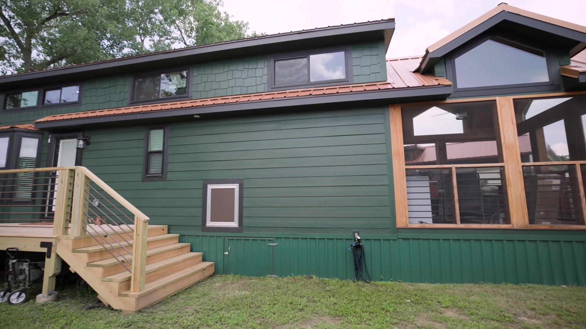 Screenshot at 00:13:46