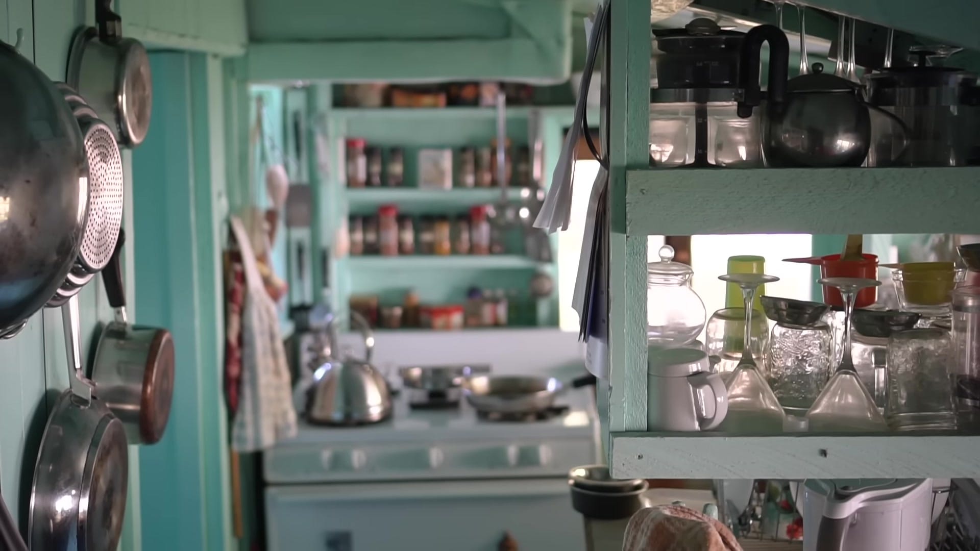 Screenshot at 00:10:10