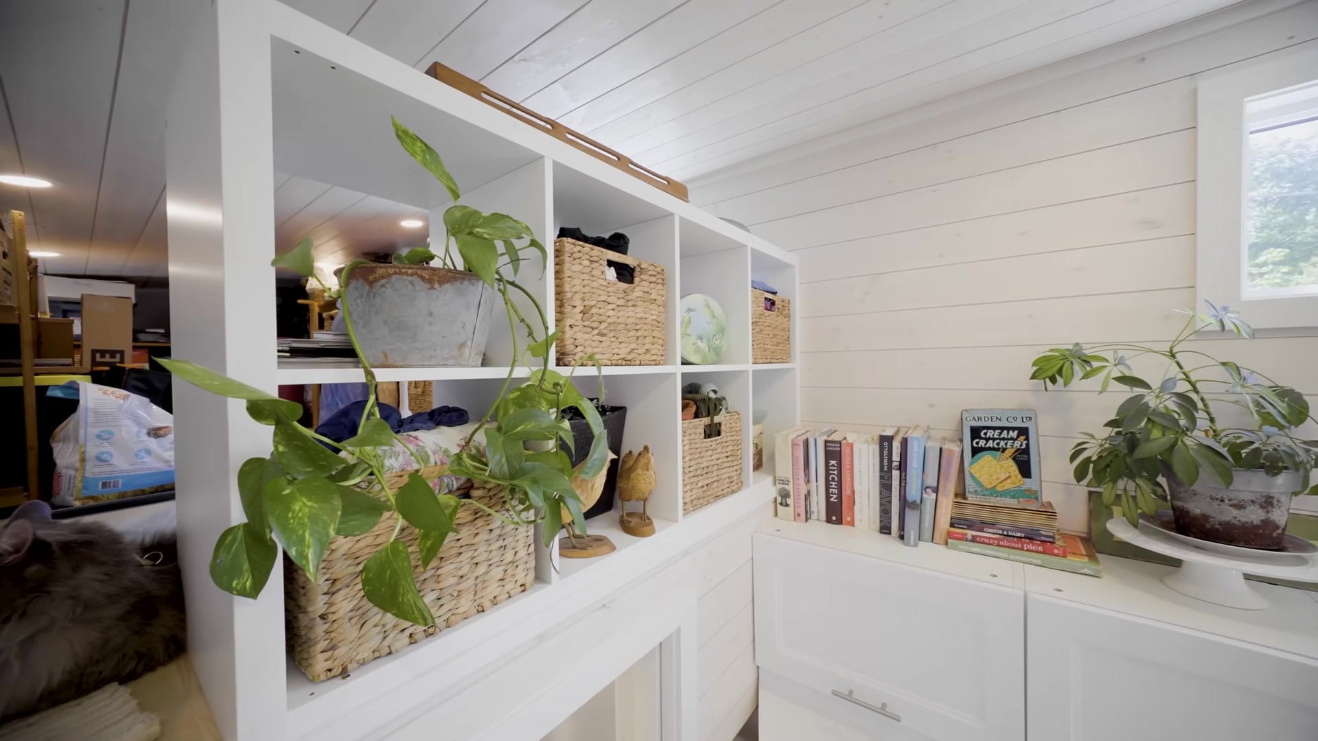 Screenshot at 00:05:06