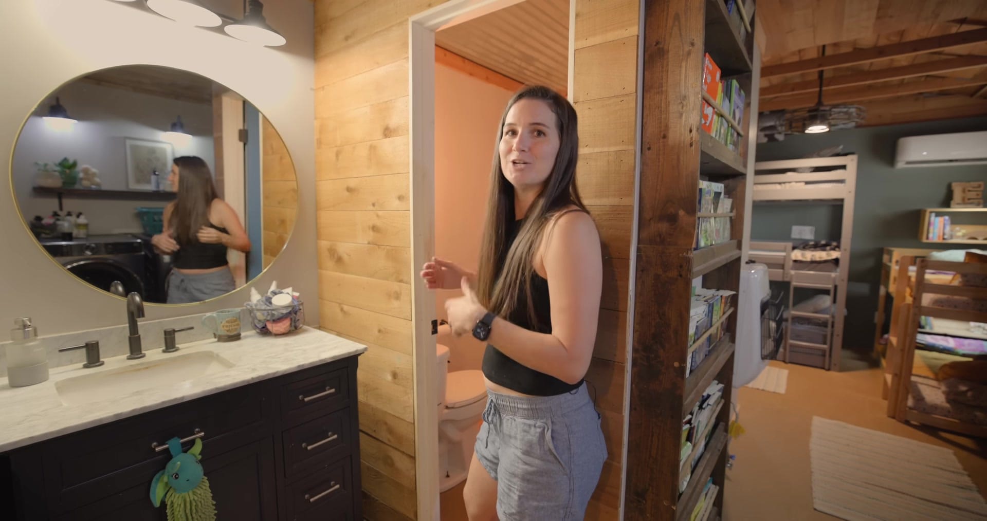 Screenshot at 00:15:36