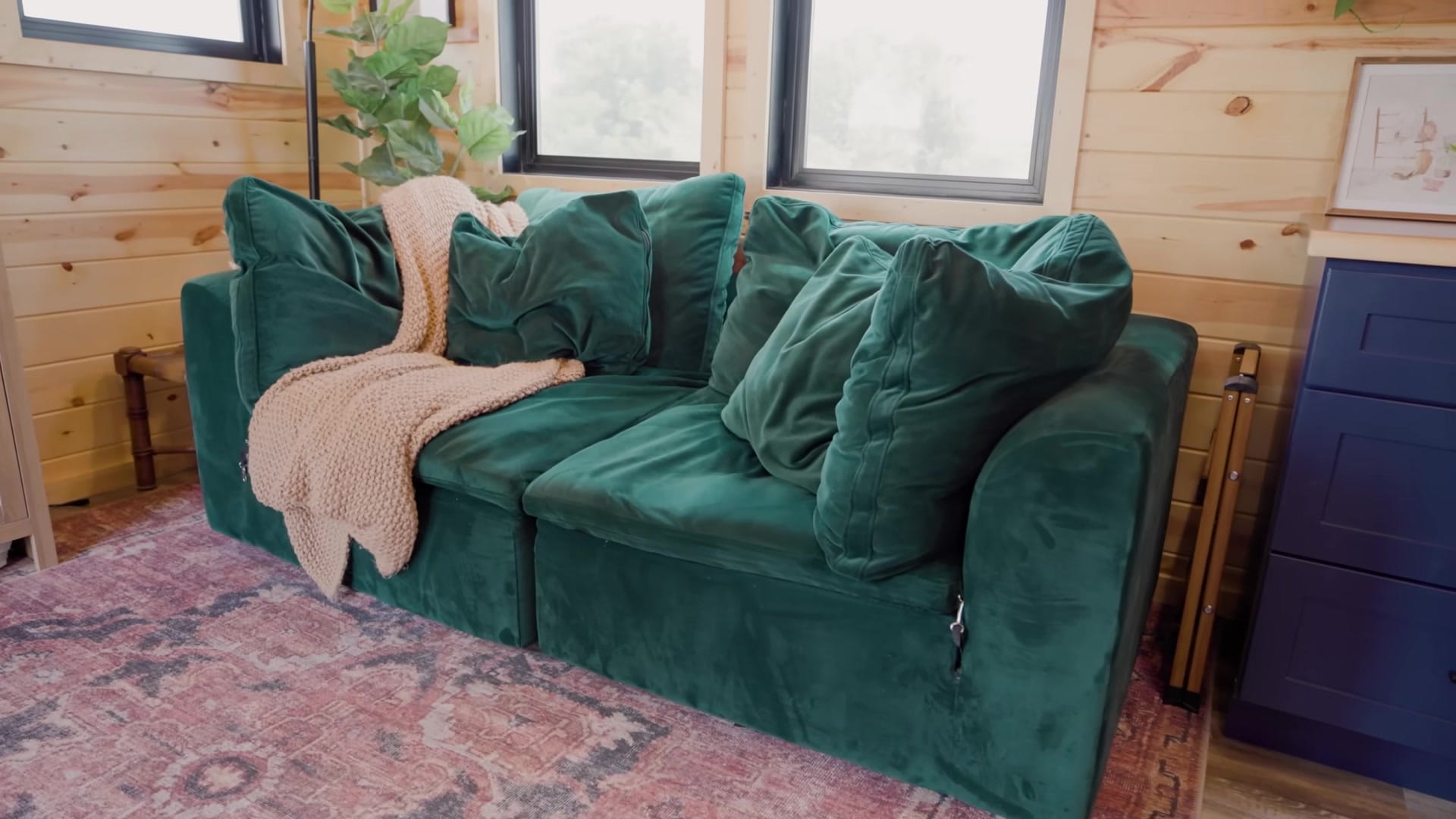 Screenshot at 00:01:00