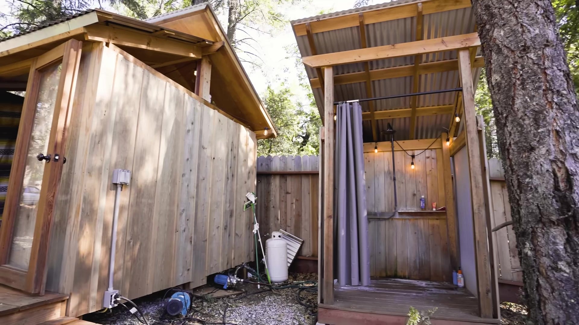 Screenshot at 00:14:13