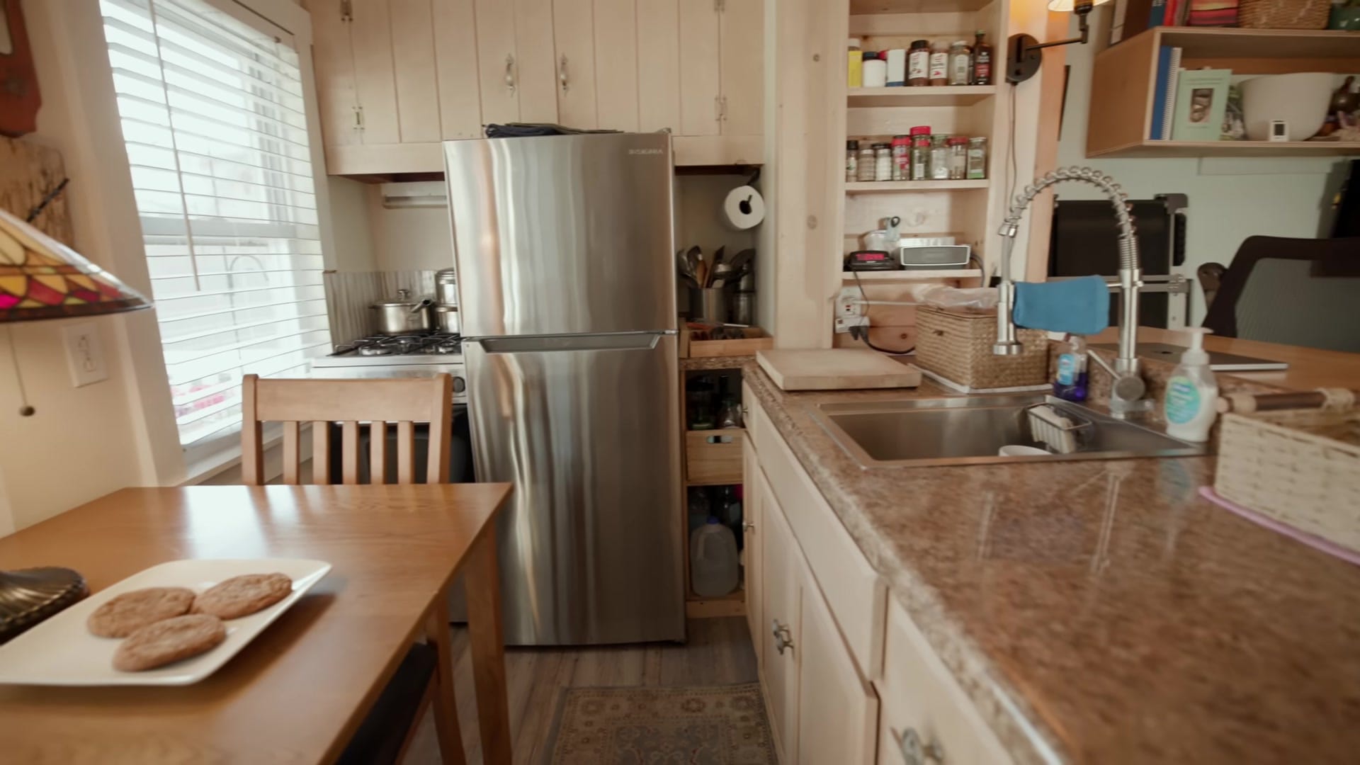 Screenshot at 00:01:32