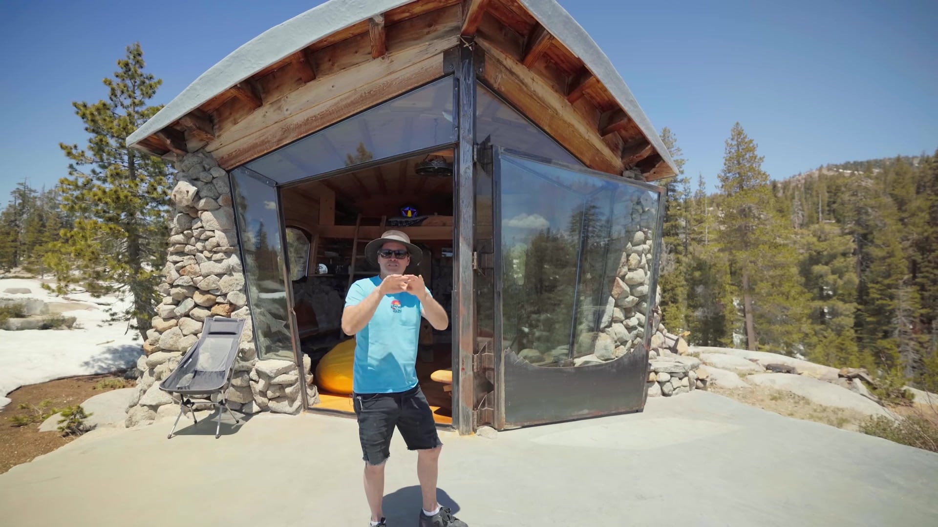 Screenshot at 00:21:33