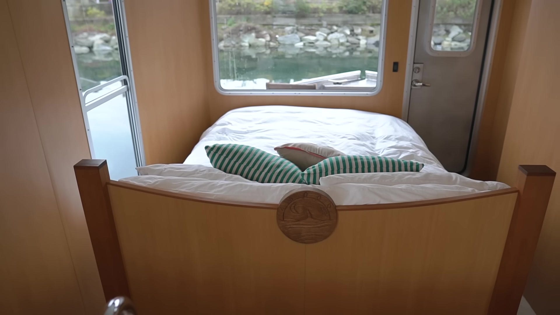 Screenshot at 00:07:50