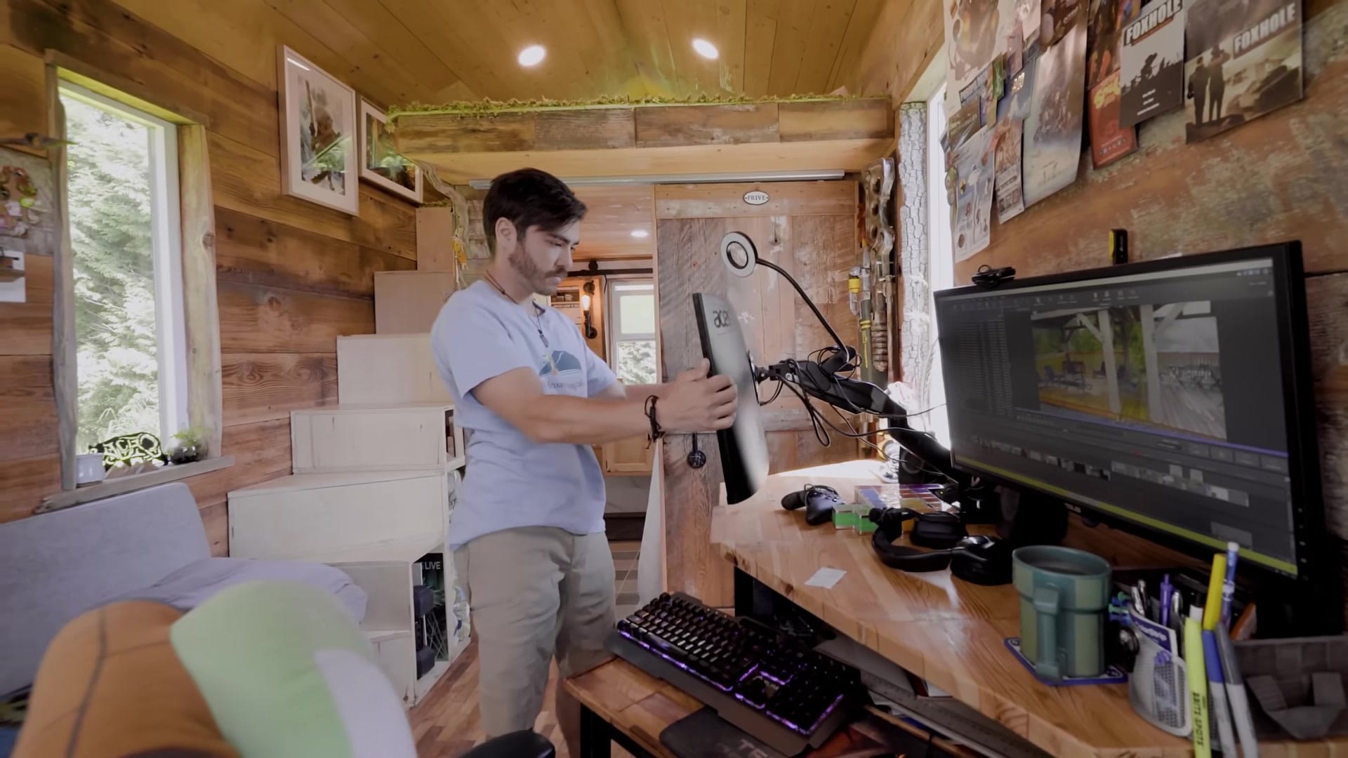 Screenshot at 00:08:45