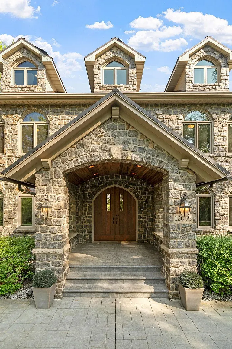 Another angle of that stone arch - massive and kind of medieval.