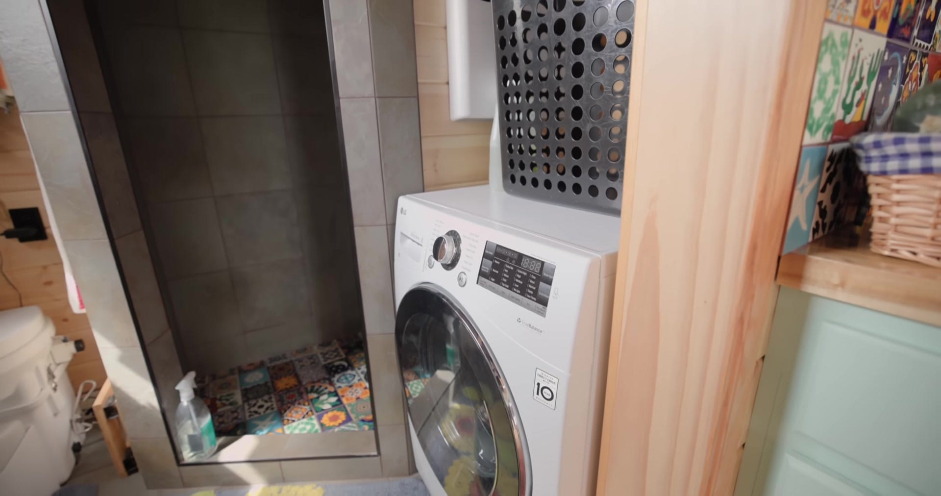 Screenshot at 00:20:31