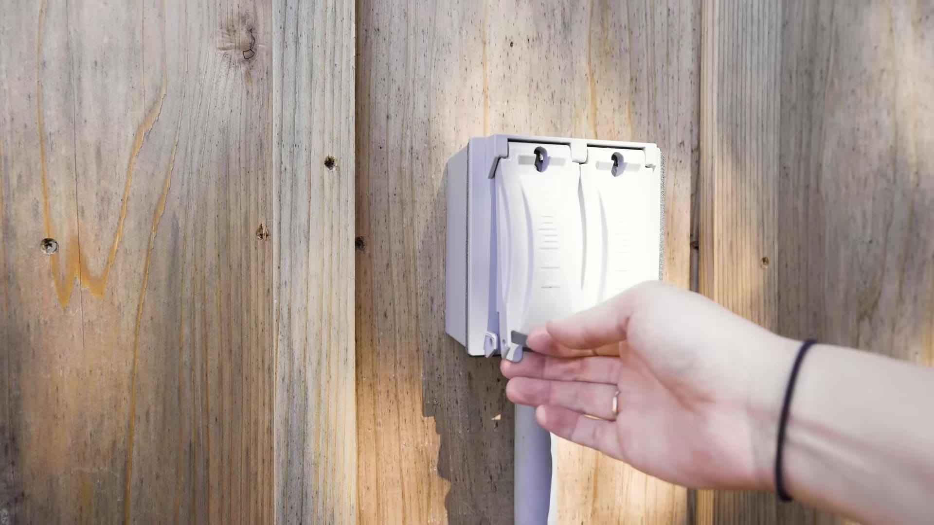 Screenshot at 00:14:27