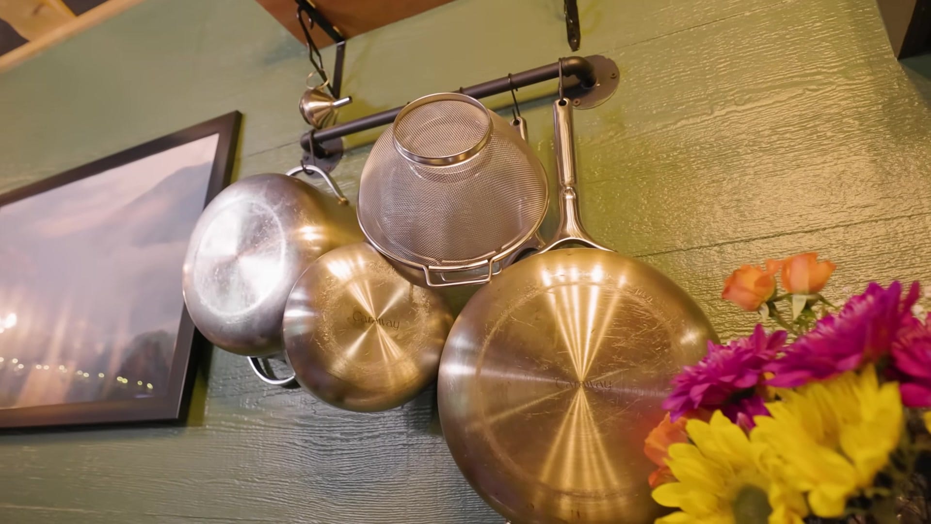 Screenshot at 00:01:12