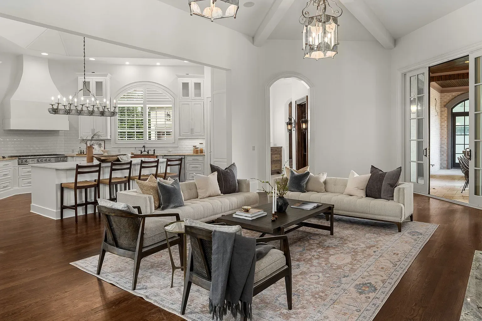 Soft whites and beiges in the living room. Calm and airy.