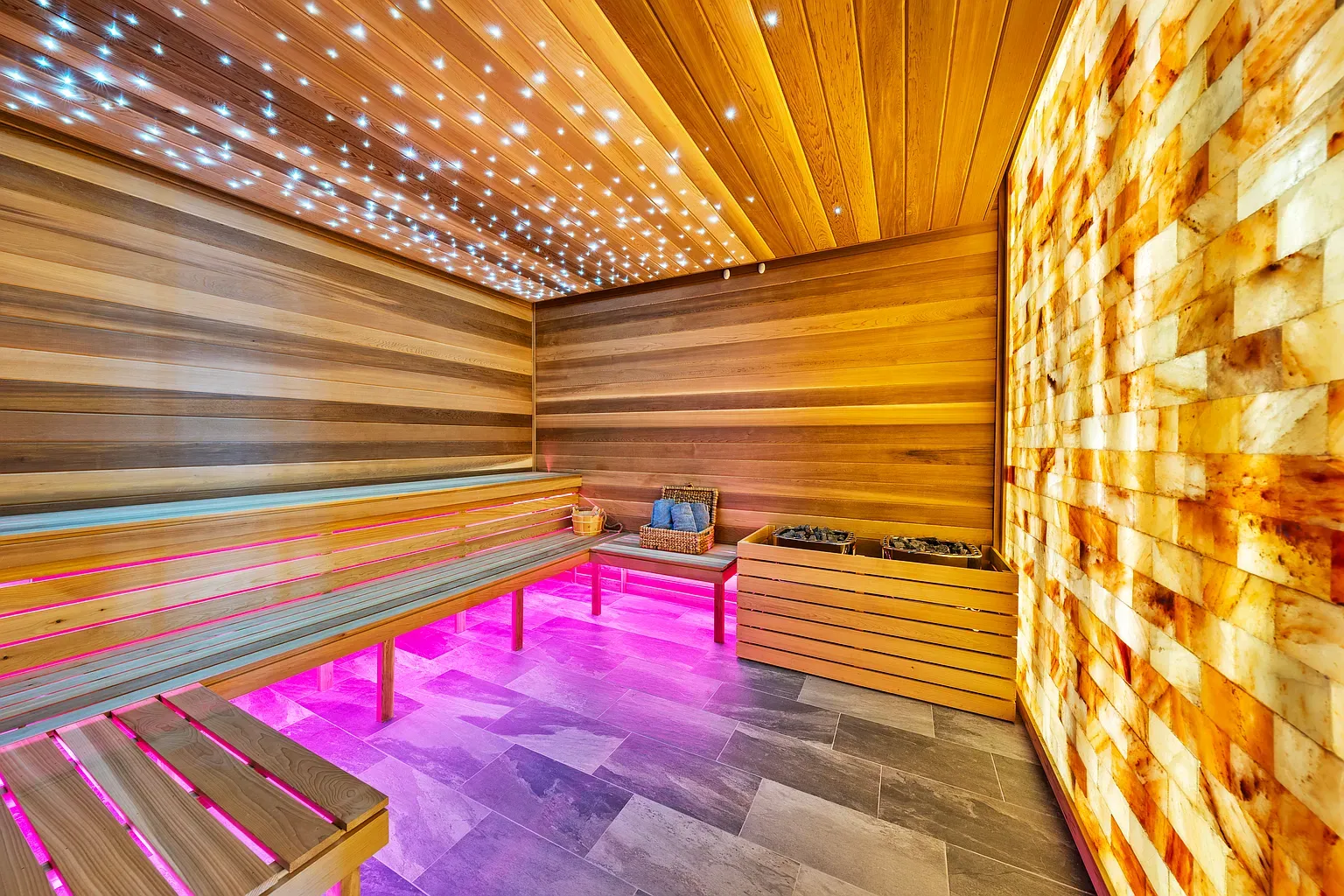 Sauna time. Cedar everywhere, instant deep exhale.